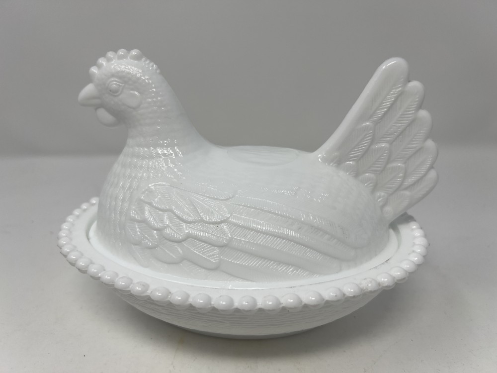 Vintage Indiana White Milk Glass Chicken Hen on Nest Covered Bowl Candy Dish