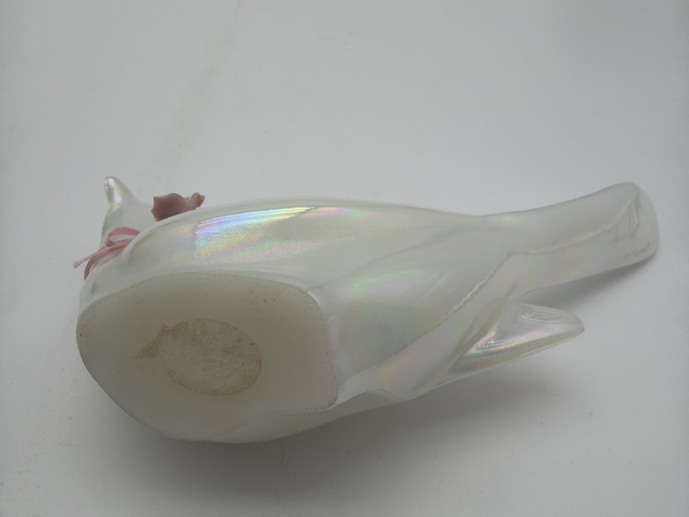 Vintage Fenton Long-Tail Bird of Happiness