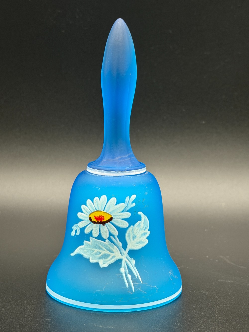New Vintage Westmoreland Blue Satin Glass Daisy Bell w/ Original Gold Foil W Sticker