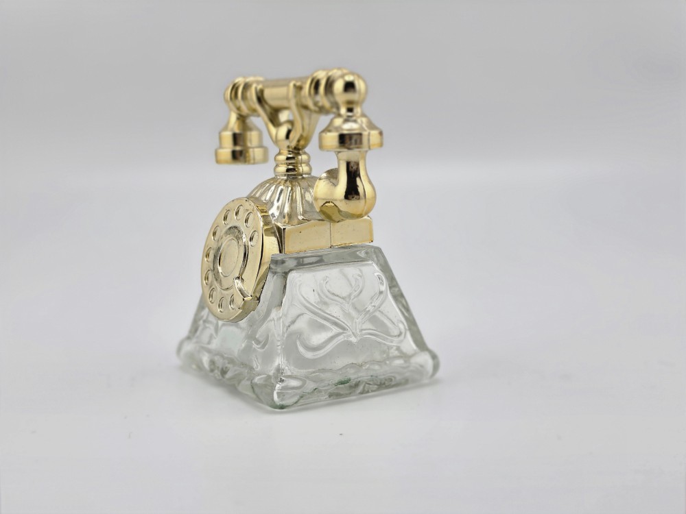 VTG 1970s Avon LaBelle Telephone Perfume Decanter