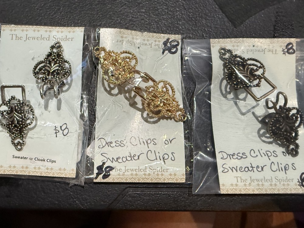 Sweater Clip, Cloak Clip, Dress Clip: Filigree Dotted