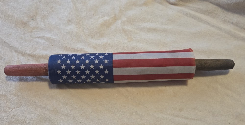 Vintage Wood Rolling Pin Americana