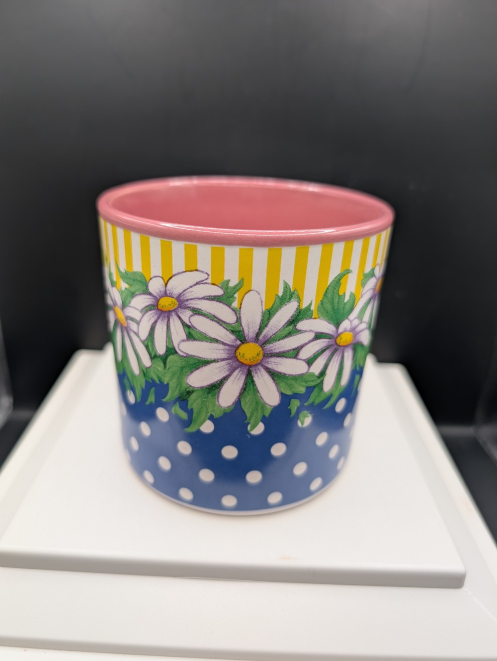 Burton & Burton Flowers Inc Balloons Coffee Mug, Daisy Polka Dot Design