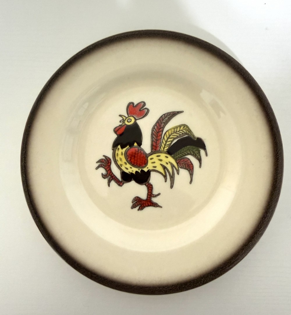 Metlox poppy trail rooster desert plate