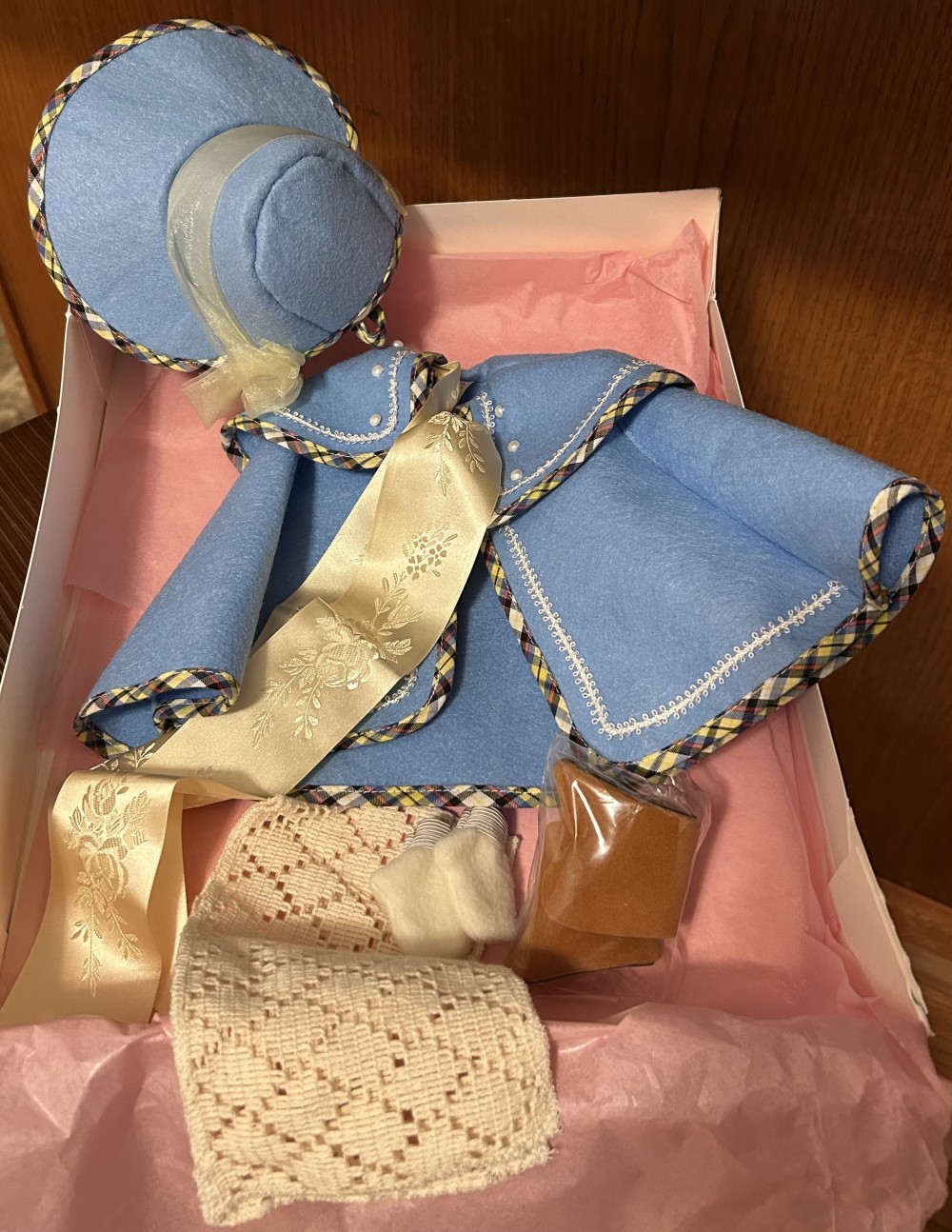 Beth’s Winter Coat Little Women Journals