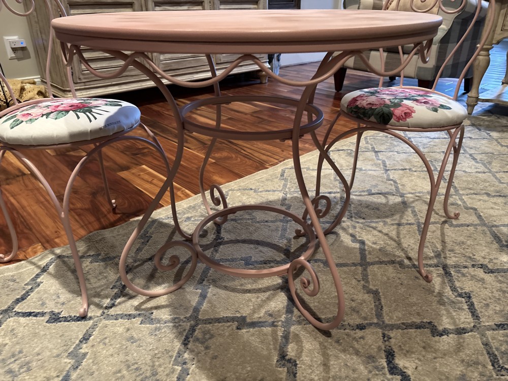 Pink Round Metal Childs Table & 2 Chairs