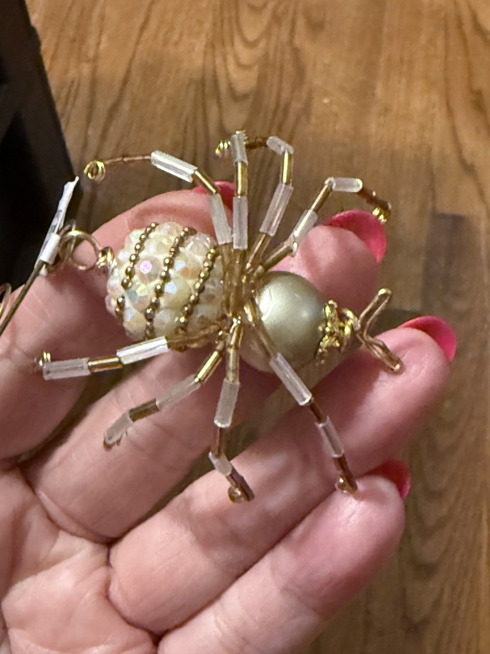 Ornament M Spider Gold Cream