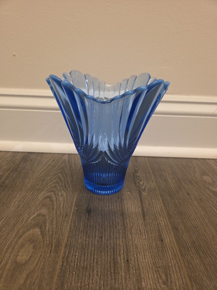 Vintage Fenton Art Deco Blue Glass Vase
