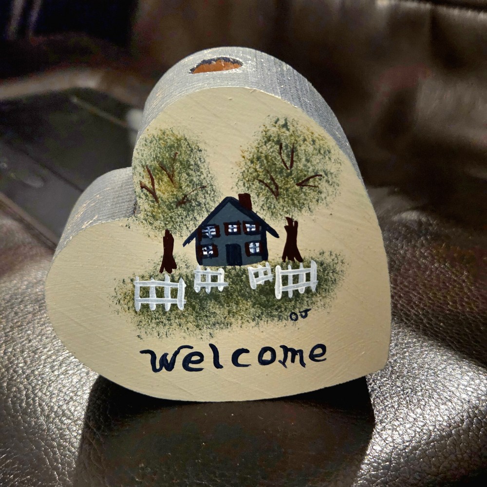 VTG Wood Heart Welcome Candle Holder