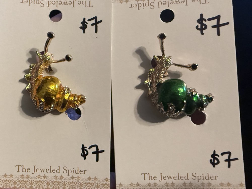 Brooch Pin - Snail Enamel Gold Rhinestones