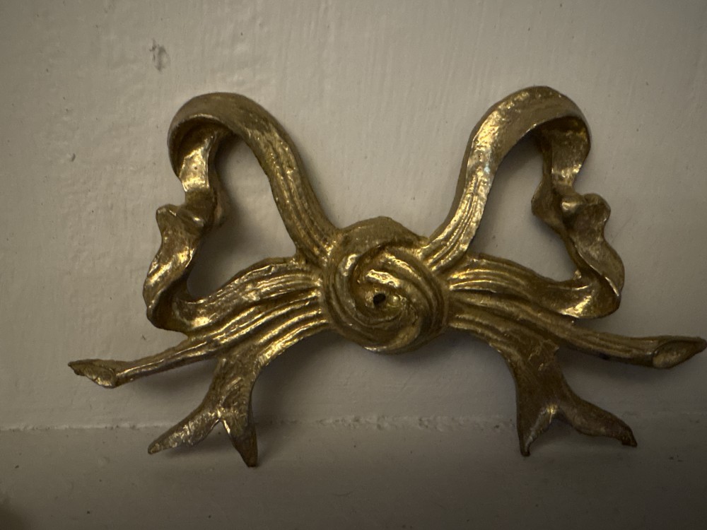 Brass Bow Wall Plaque
