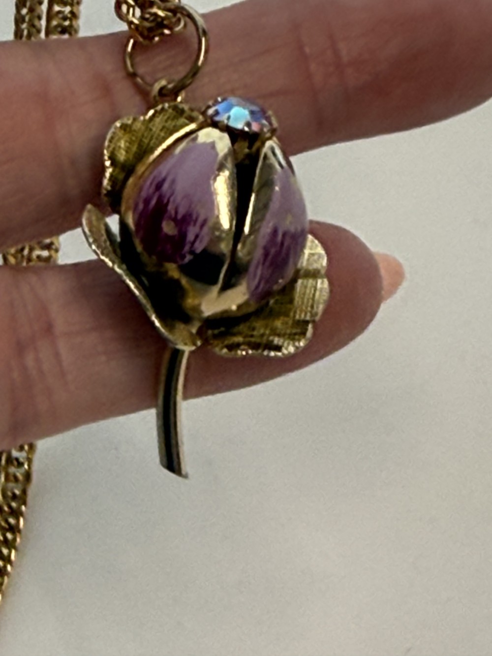Necklace - Vintage Enamel Flower Pendant