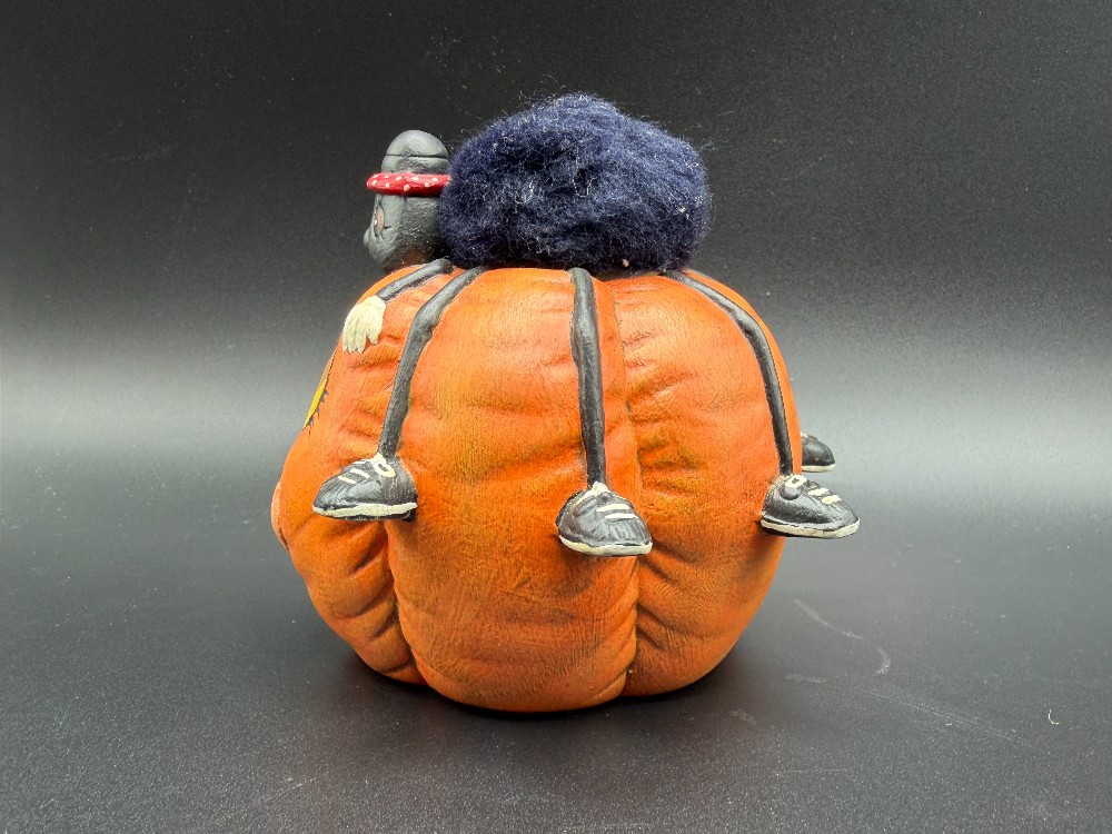 1986 Dona's Molds Hand-Painted Ceramic Pumpkin Spider Figurine - Retro Halloween Kitsch