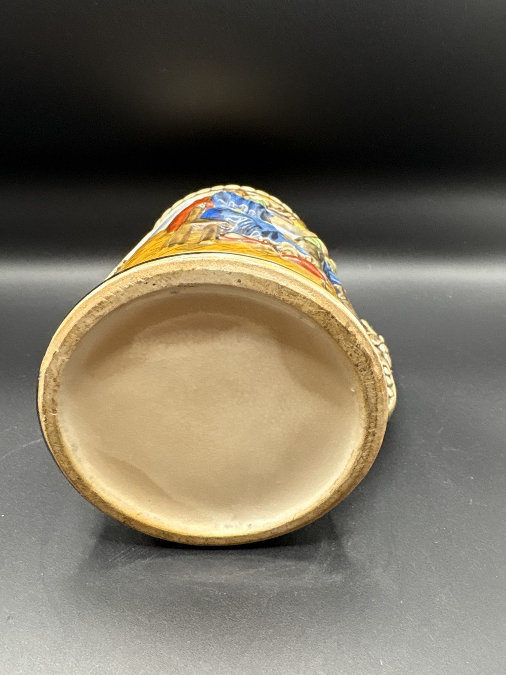 German Style Relief Mug ~5.5 in H