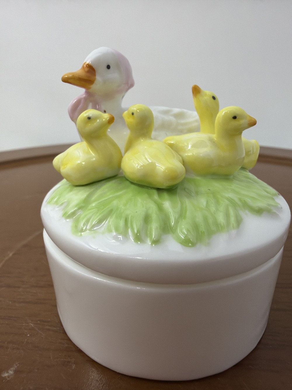 Vtg Duck & Ducklings Trinket Dish