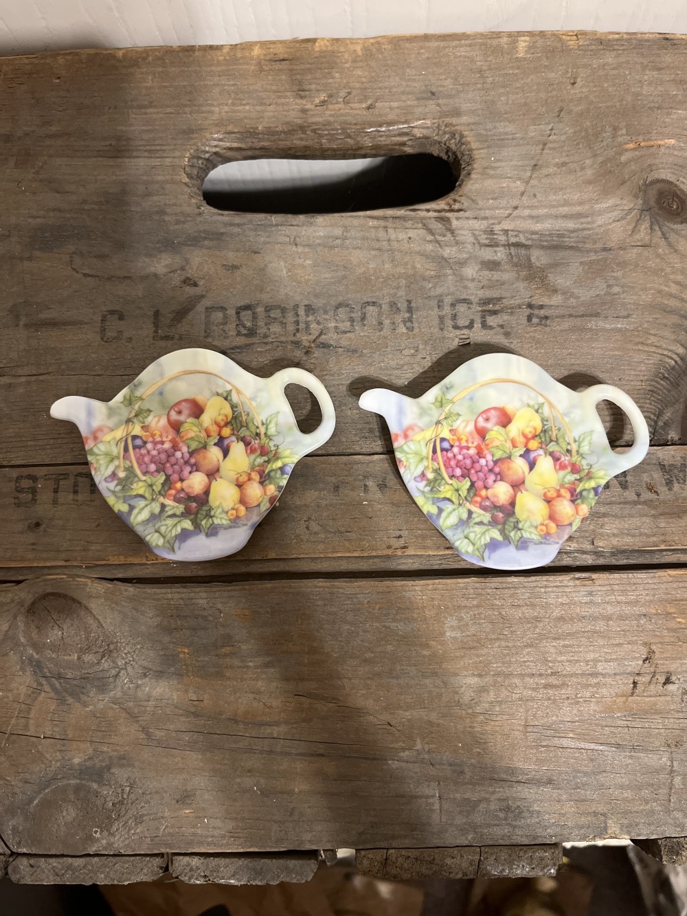 Vtg set of 2 teabag/spoon rests