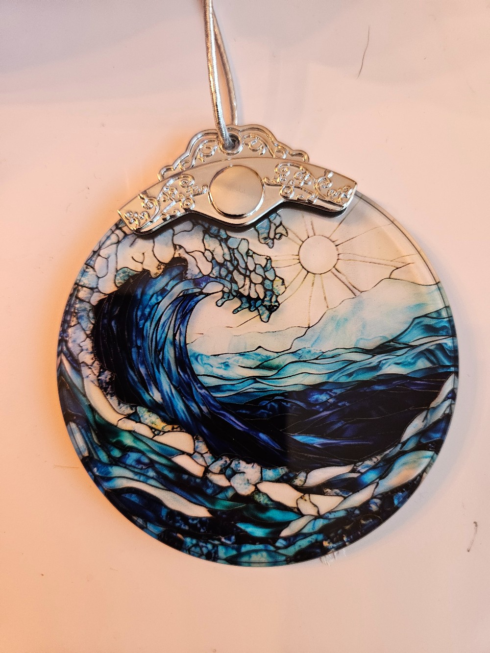 Ocean wave suncatcher