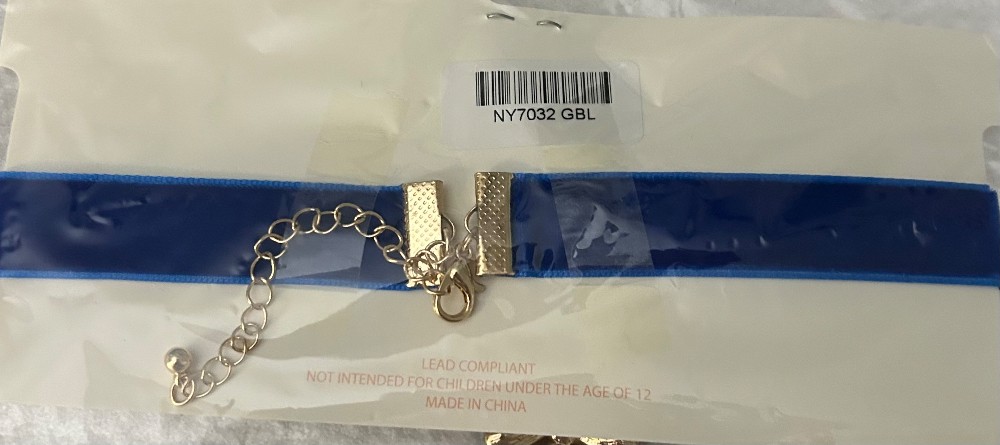 Carisma blue velvet choker