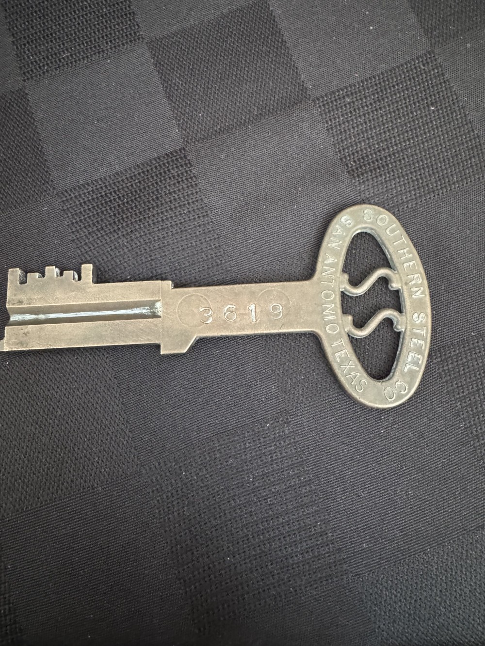 KEY, LARGE BRASS USED FOR DETENTION CELLS