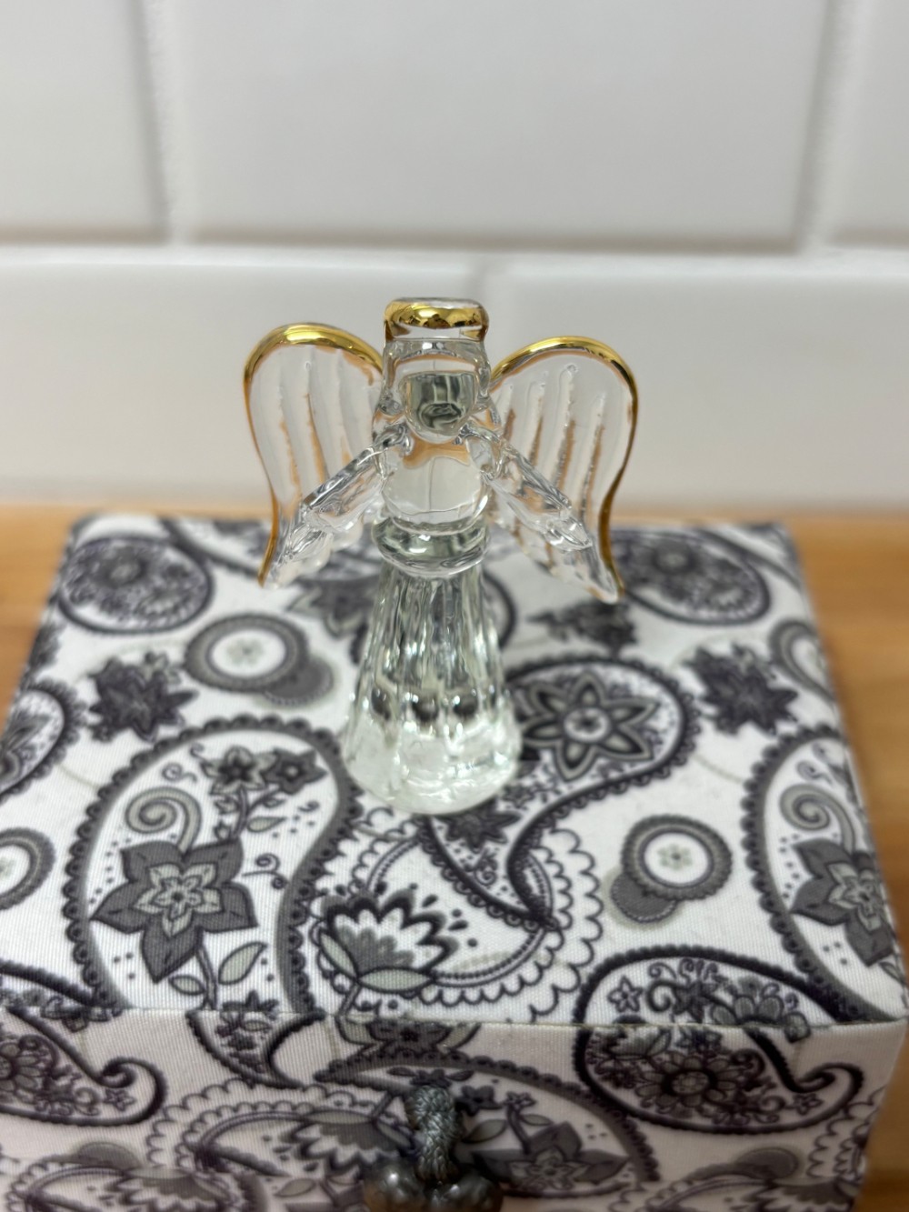 Figurine Guardian Angel Clear Glass Gold Trim Keepsake with Poem Gift Box 2.5