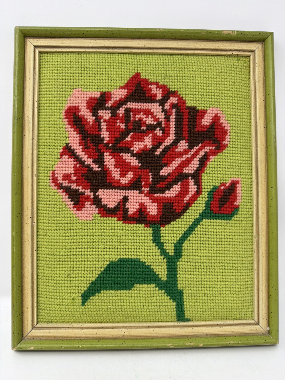 Vtg Rose Floral Needlepoint