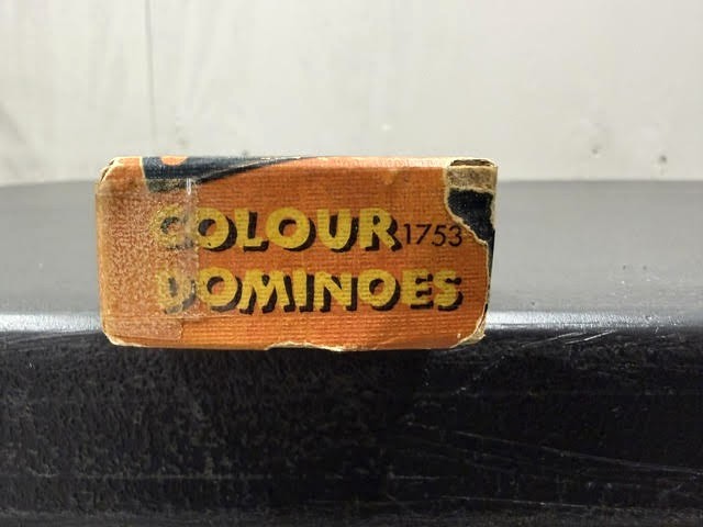 Spears England Colored Dots Dominoes For Children That Couldn't Count