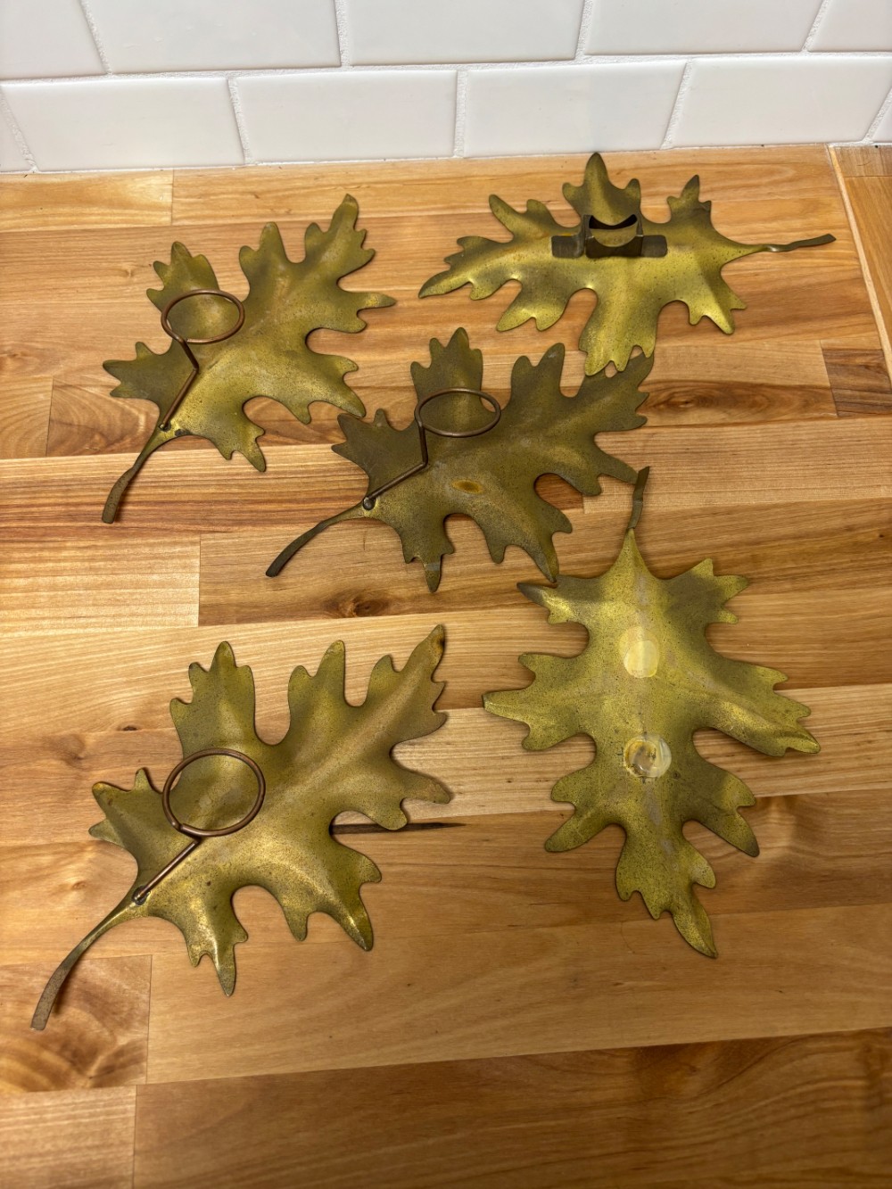 Metal Oak Leaf Wall Hanging Set of 5 Vintage MCM Hollywood Regency Autumn Wall Decor