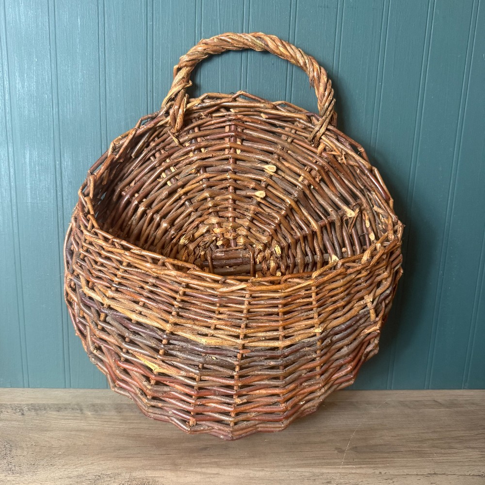 Willow Wall Pocket Basket, Twisted Handle