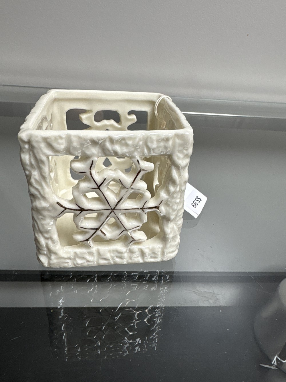 Snow Flakes Candle Holder