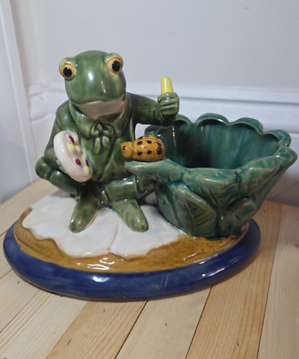 Vintage Ceramic Frog Artist Planter