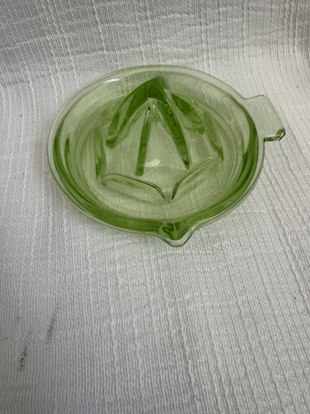 GREEN URANIUM GLASS JUICER