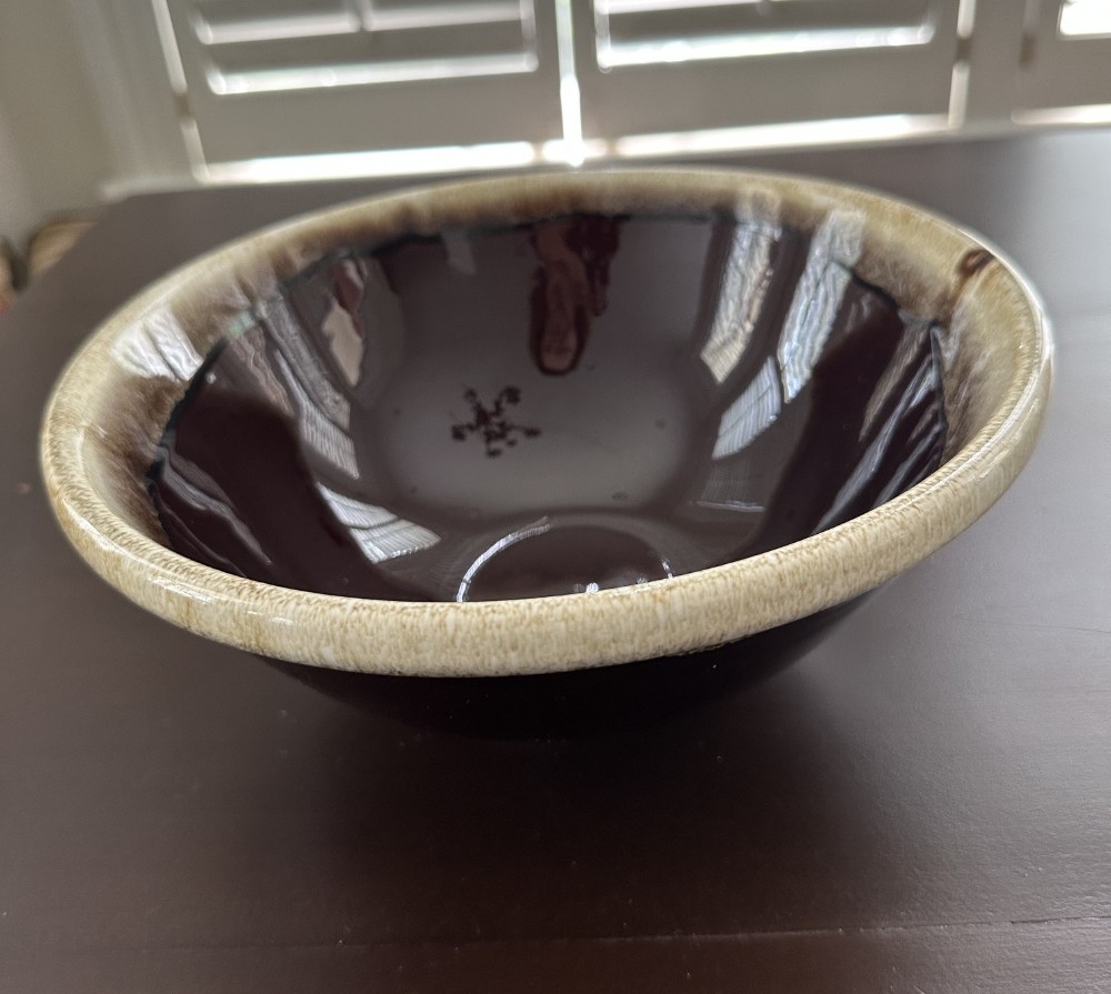 Vtg Brown Drip Serving Bowl