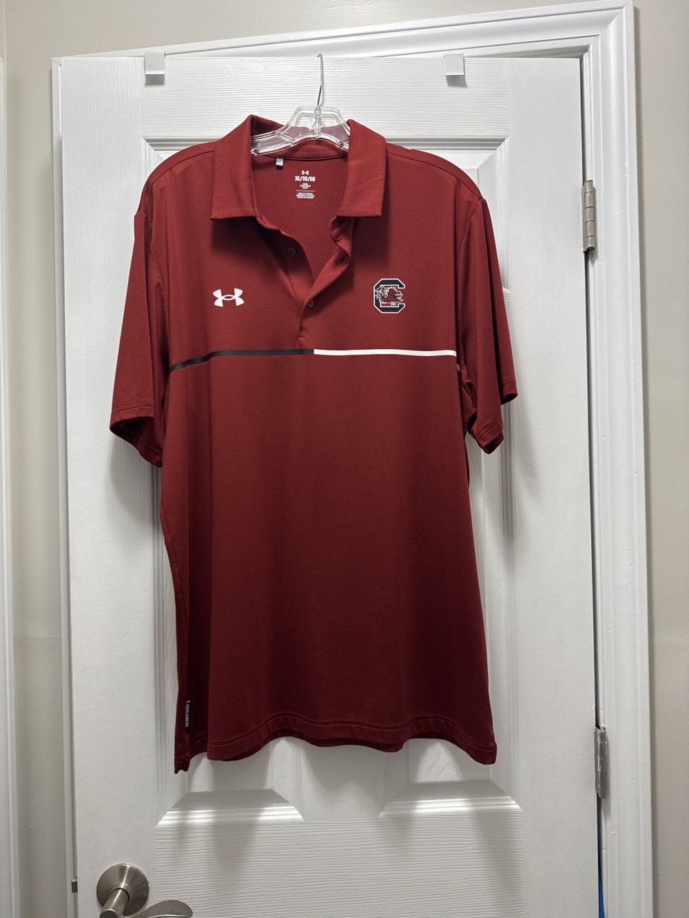 UINDER ARMOUR USC S/S POLO