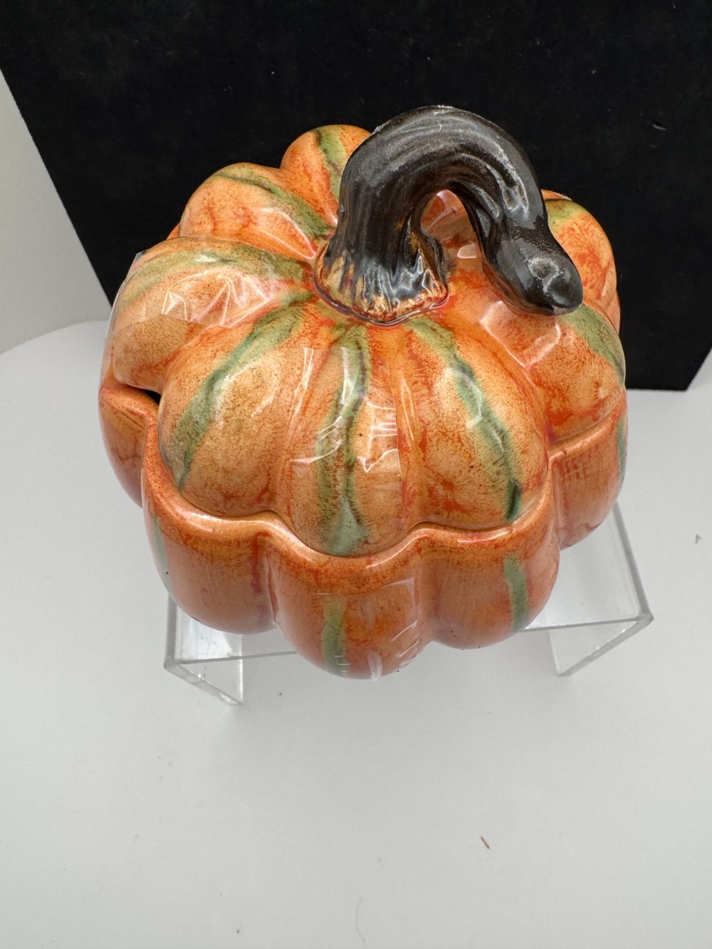 PUMPKIN BOWL/LID, ORANGE GREEN STRIPES