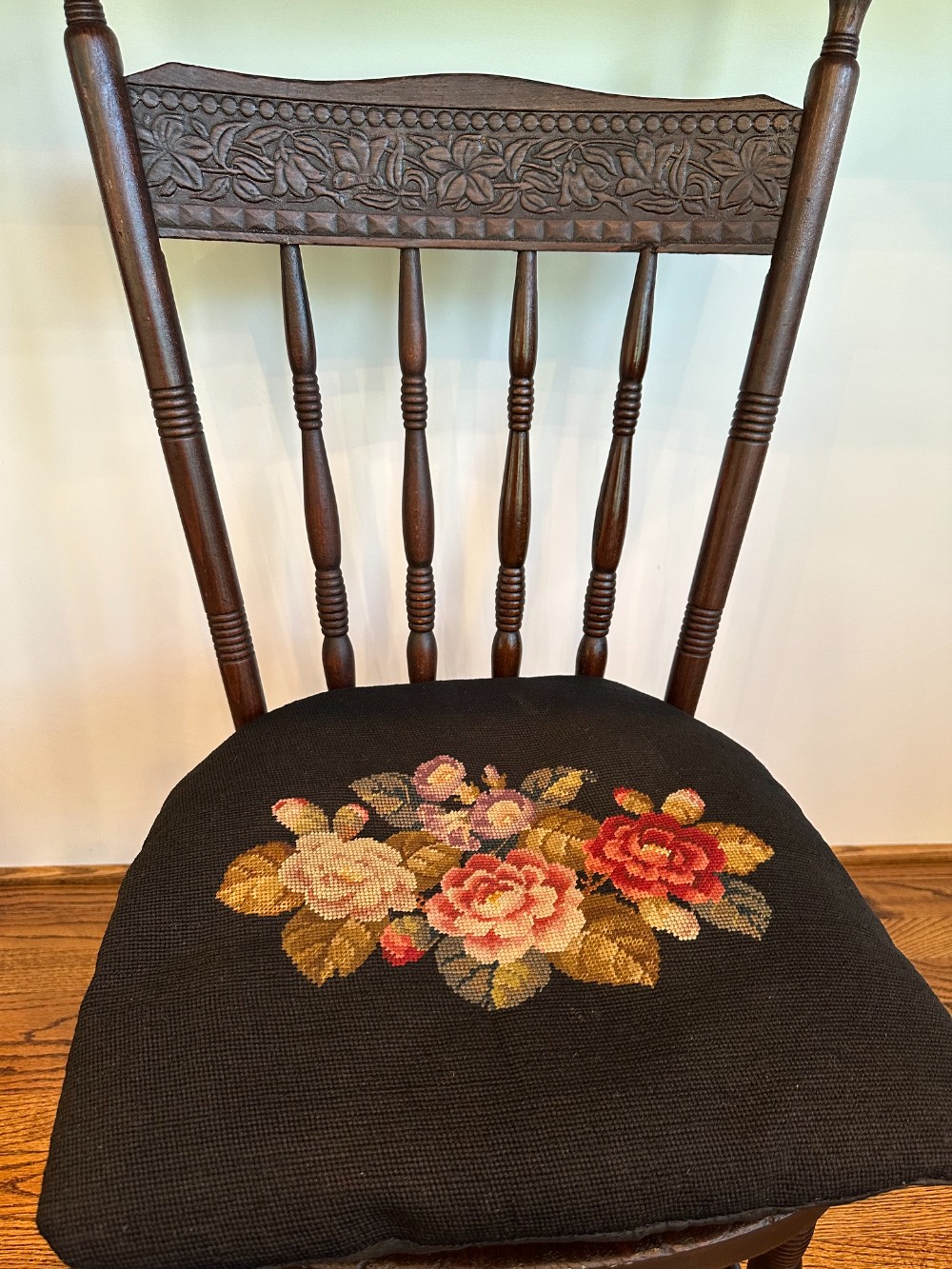 Vint. Floral Needlepoint Black Chair Pad