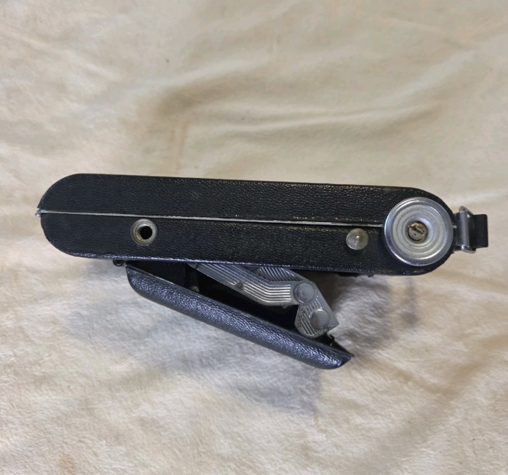 1930's Kodak Vigilant Jr 6-20 Folding Camera-As Is