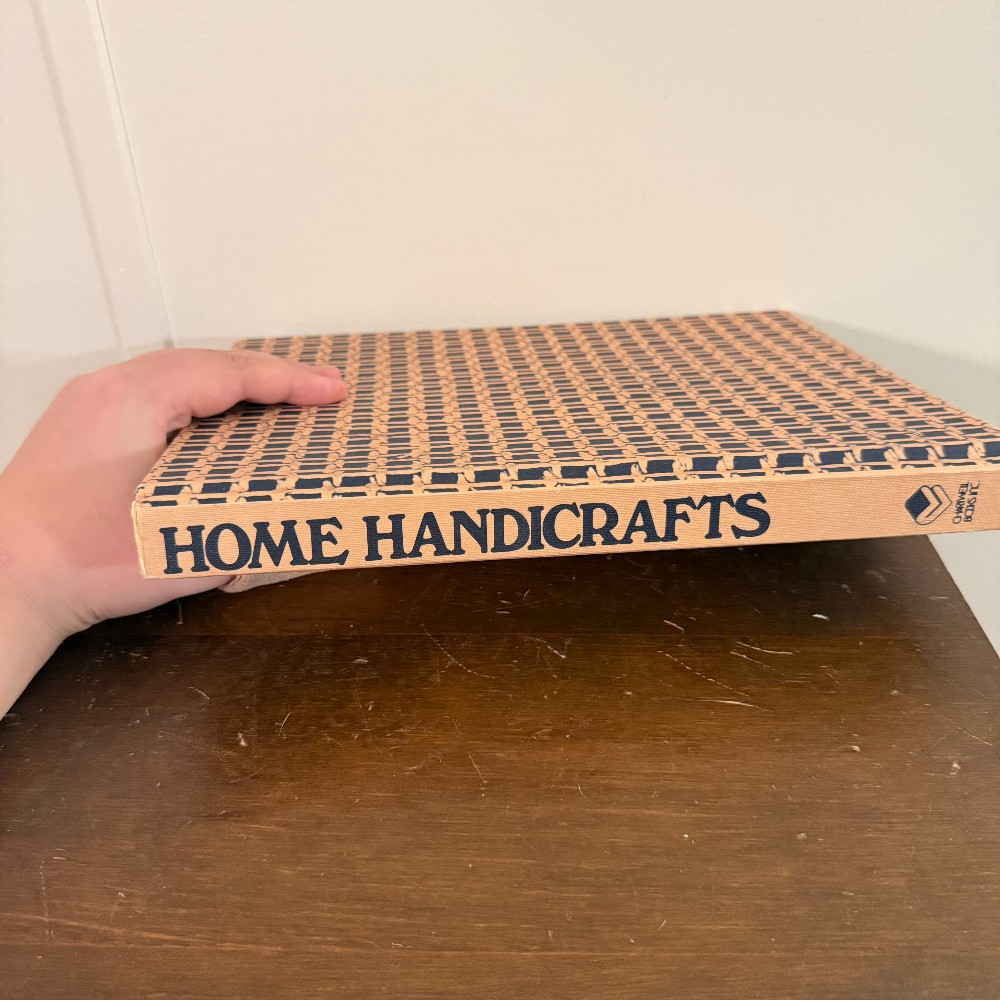 Home Handicrafts Chartwell Books 1977 Hardcover, Tan and Navy