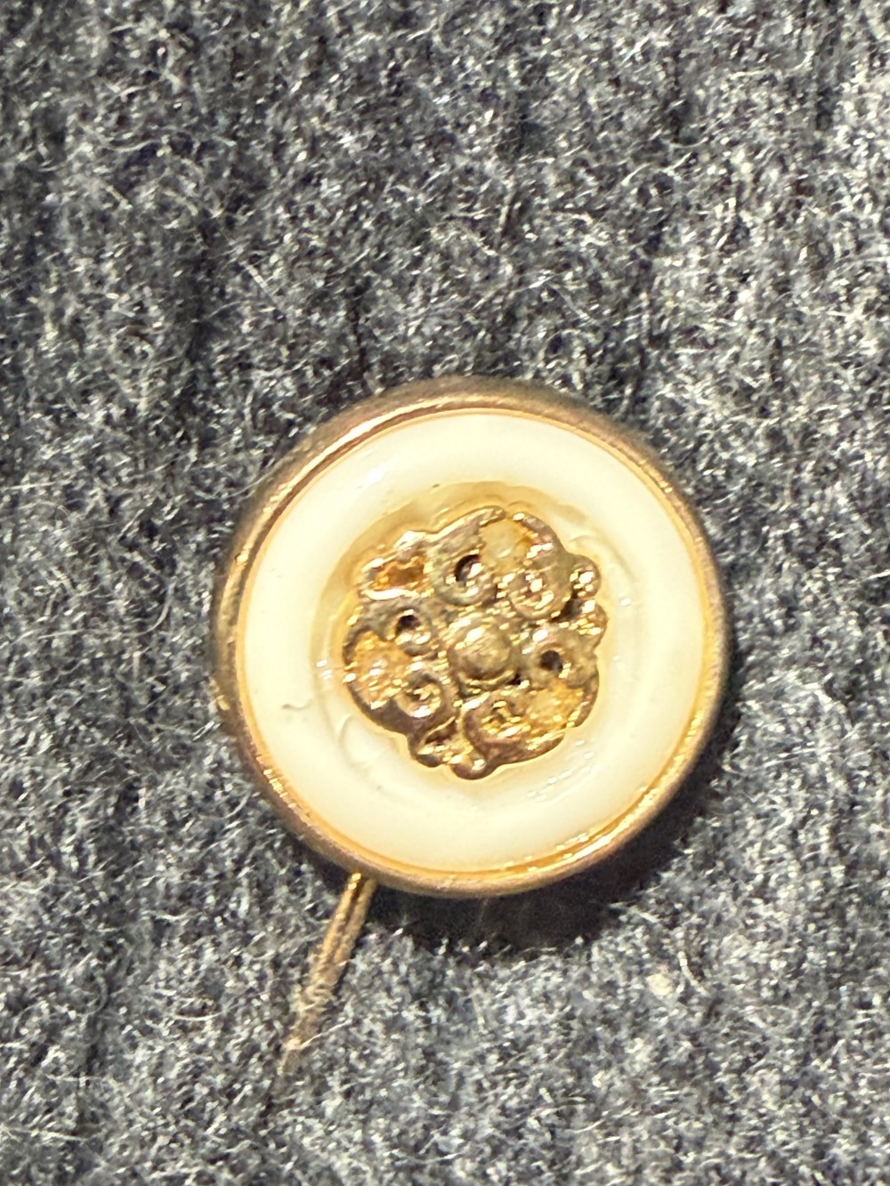 Hat Pin / Scarf Pin - Vintage Enamel White and Gold Button, Lapel Pin, Hat Pins,