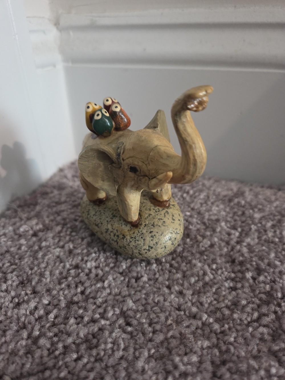 VTG Crushed Oyster Shell Elephant