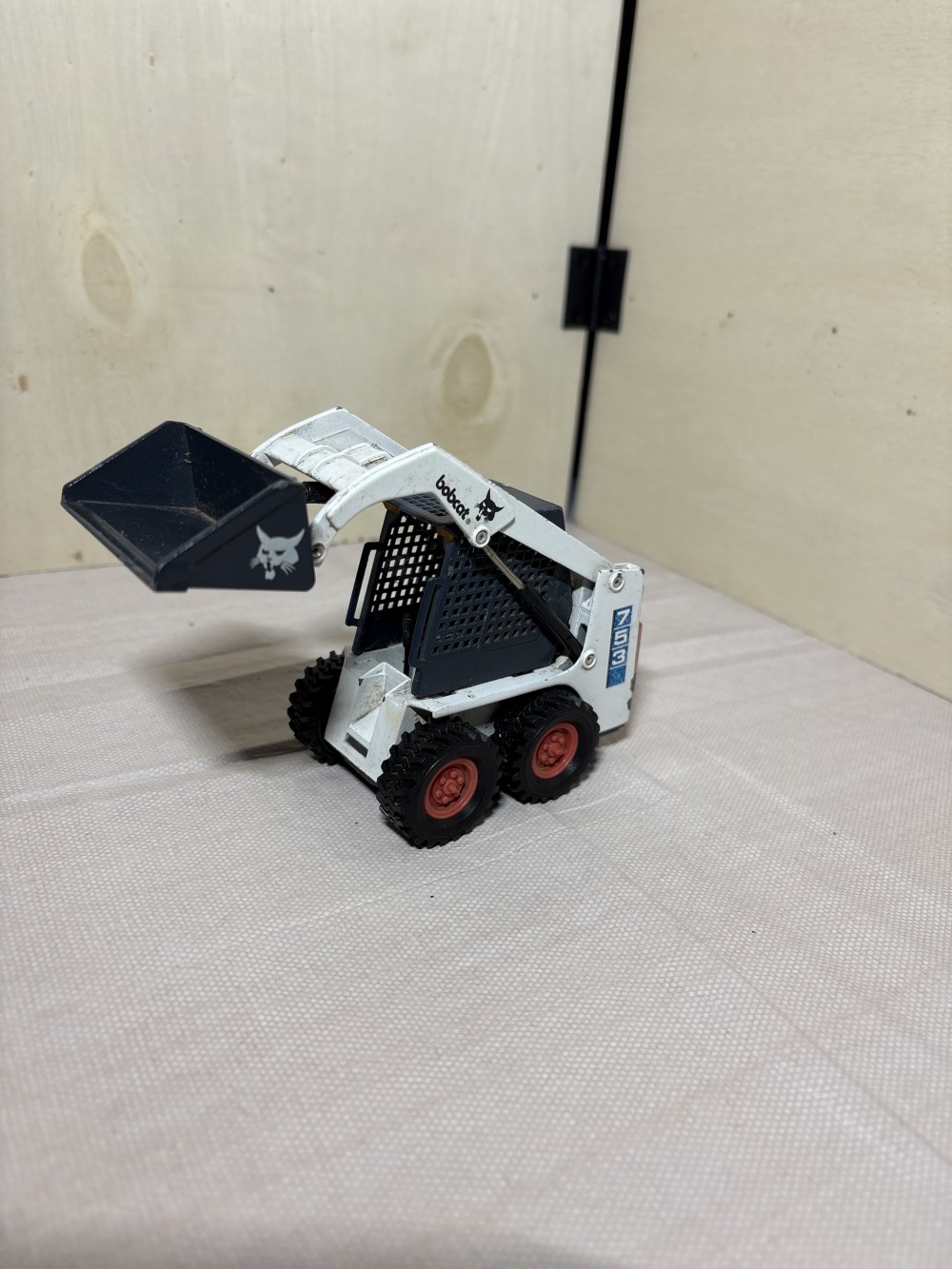 1/25 Bobcat Skid steer Loader 753