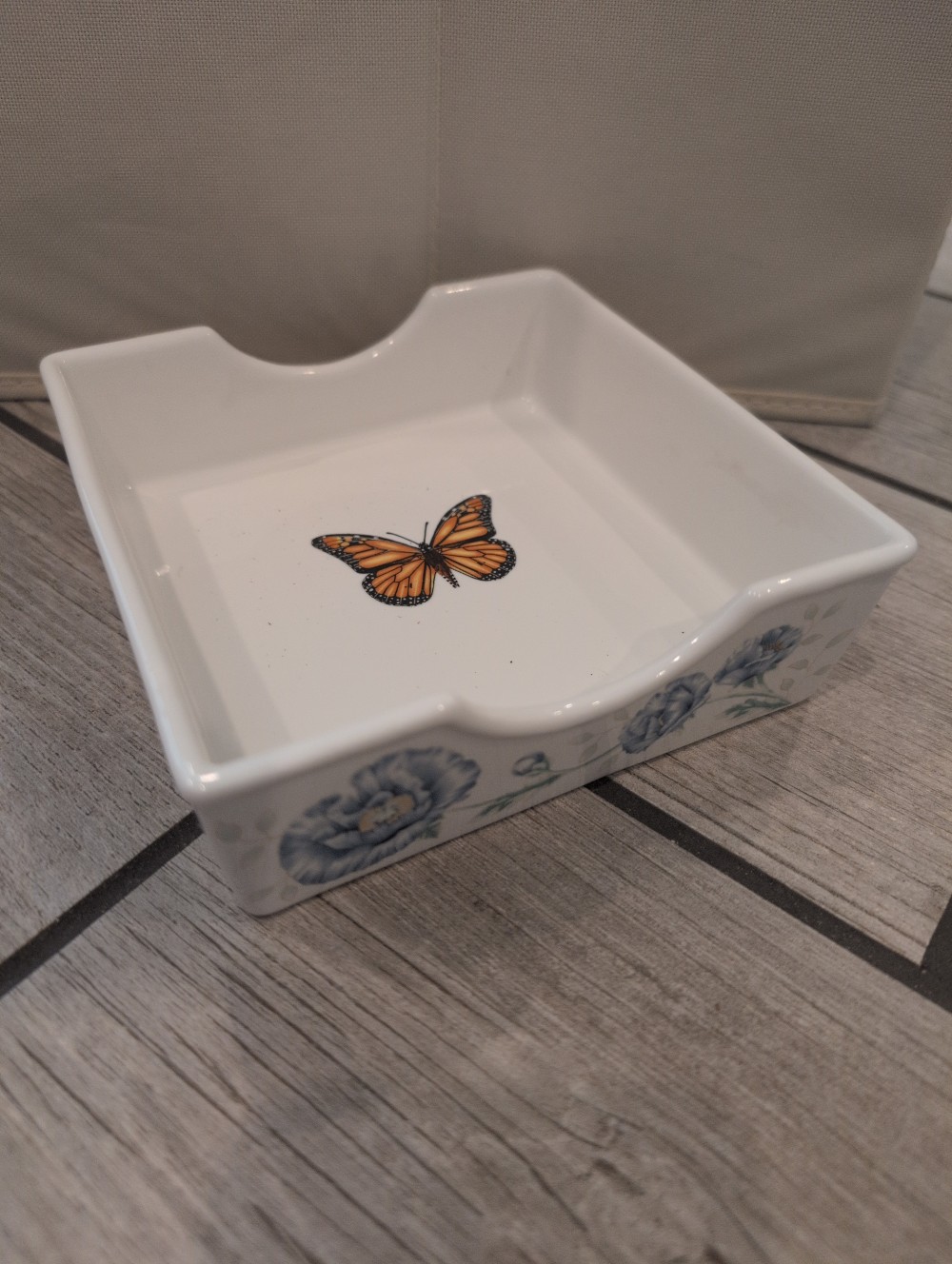 Lenox Butterfly Meadow cocktail napkin holder