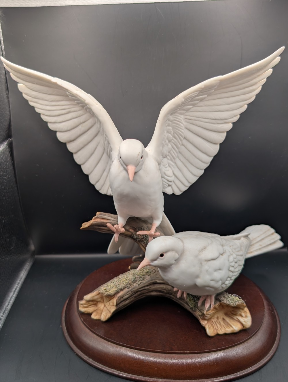 Homco porcelain dove couple figurine