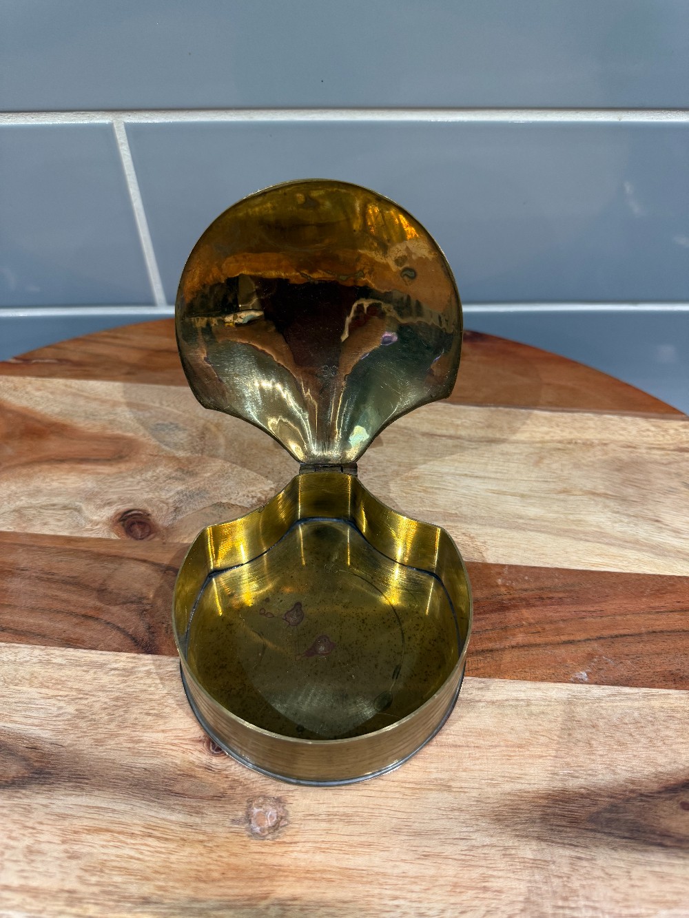 Vintage Hinged Brass Clamshell Trinket Box