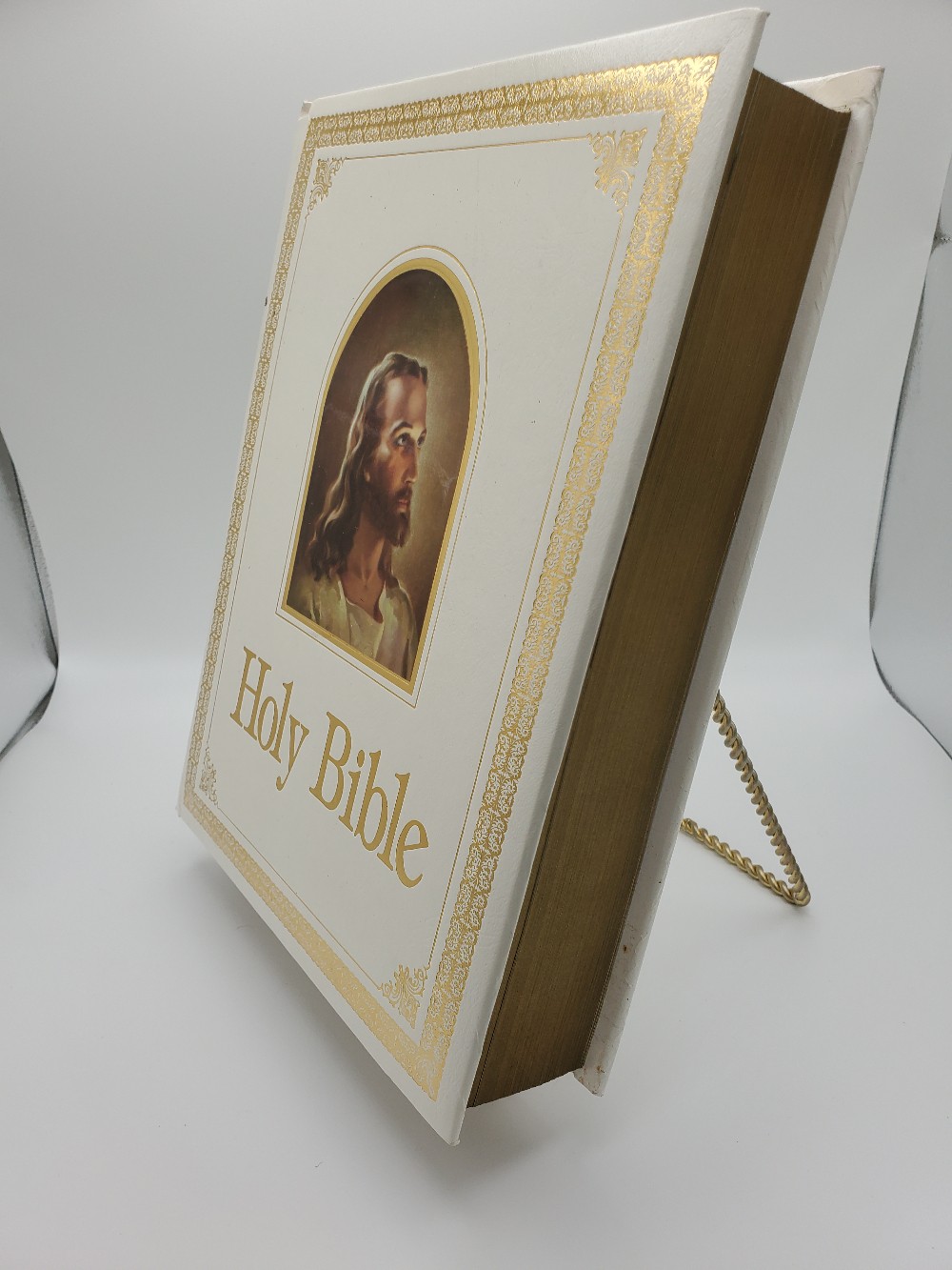 1971 White and Gold Holy Bible