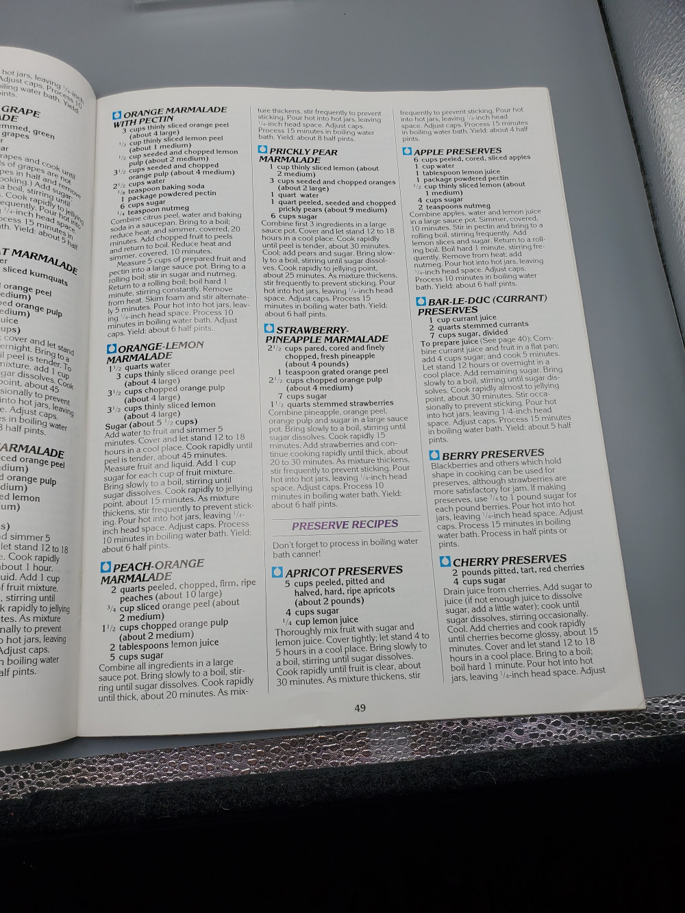 Ball Blue Book Guide to Home Canning and Freezing 1989