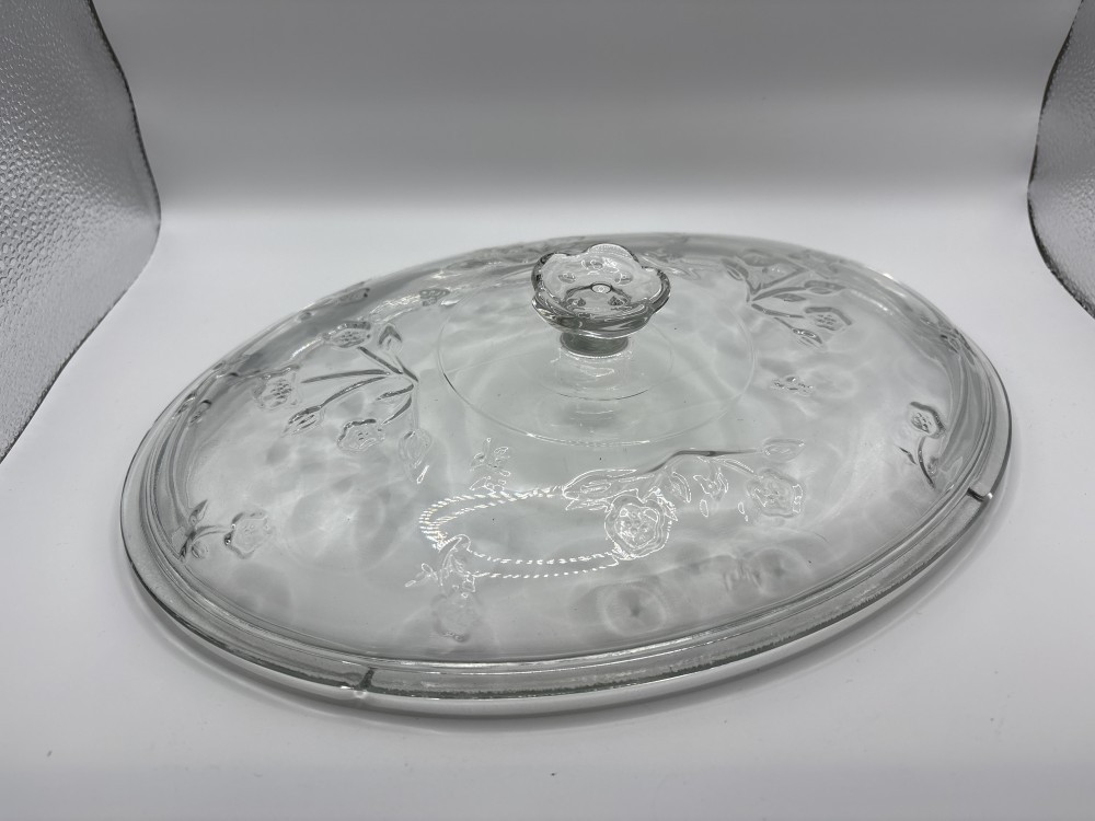 Anchor Hocking Clear Covered Casserole 