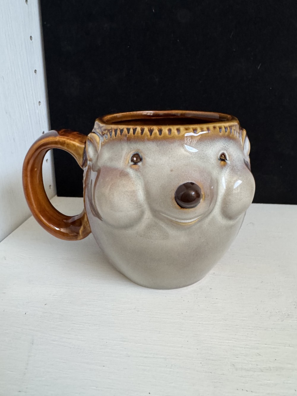 HEDGEHOG COFFEE MUG, 16 OZ