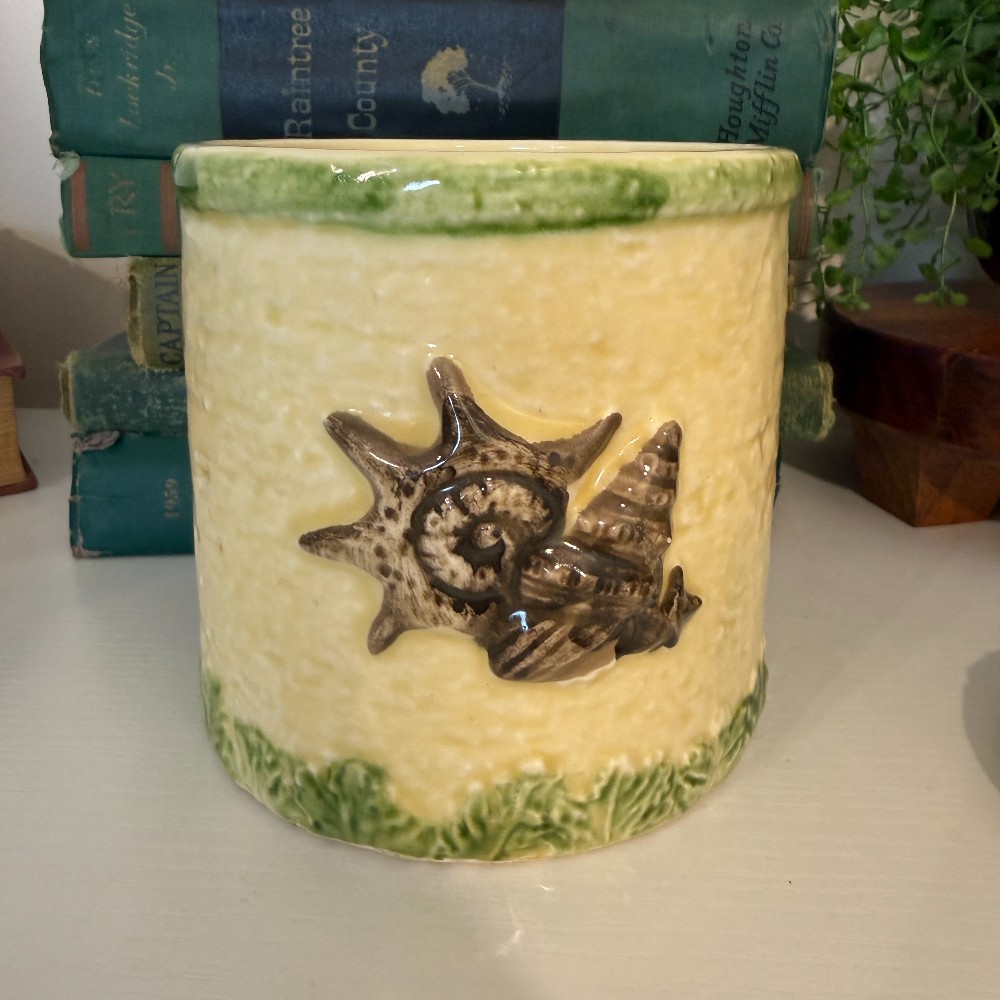 Ceramic Seashell Canister with Lid