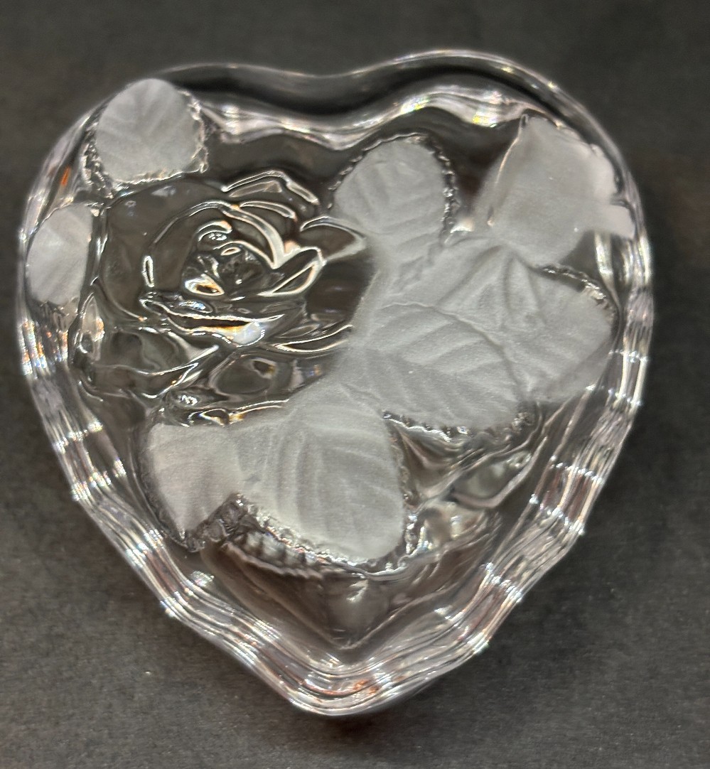 Cut glass & frosted rose heart trinket dish w/lid