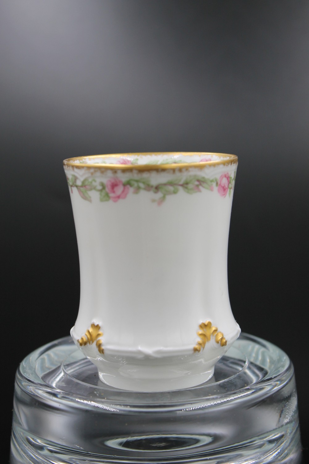 Vtg Limoges porcelain teacup/removable gold glitter faux tree